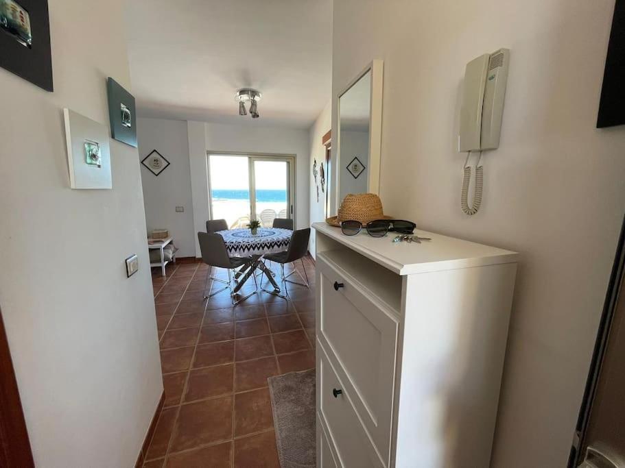 Апартаменты Seaview Cabezo Flat Fully Equipped With Parking Эль-Медано Экстерьер фото